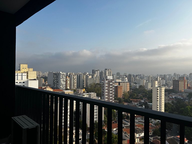 Lindo Studio Bem Localizado e Prox do Metrô