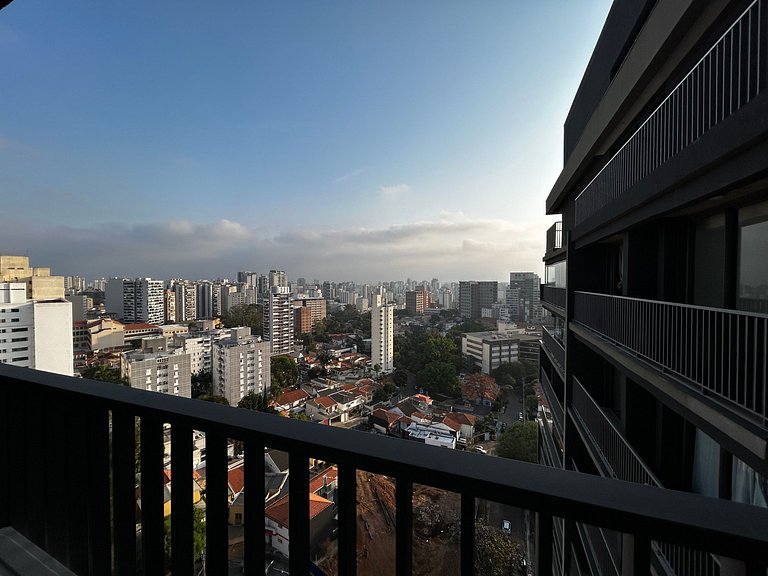 Lindo Studio Bem Localizado e Prox do Metrô