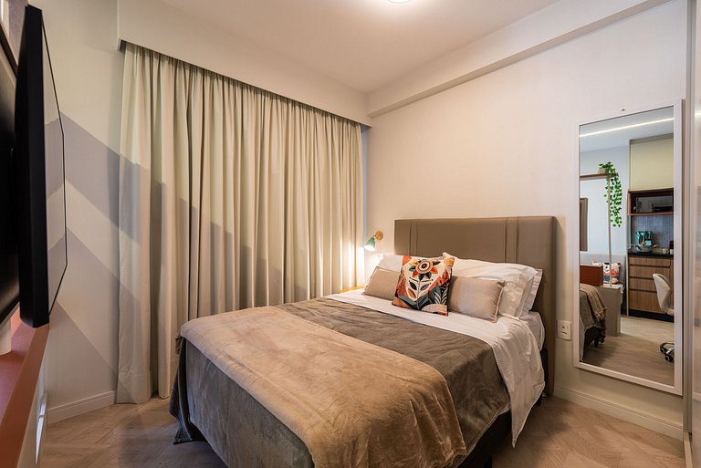 Modern 1-Bedroom Condo Close to Ibirapuera Park