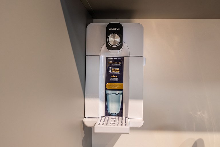 Lindo Estúdio com A/C, Excelente localização