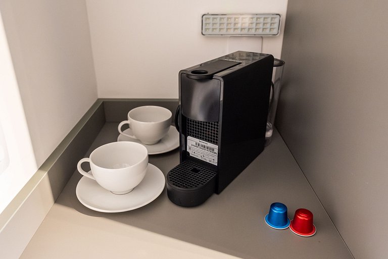 Lindo Estúdio com A/C, Excelente localização