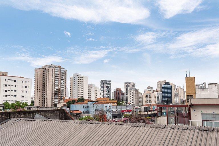 Lindo Estúdio com A/C, Excelente localização