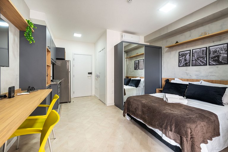 Modern 1-Bedroom Condo Close to Ibirapuera Park