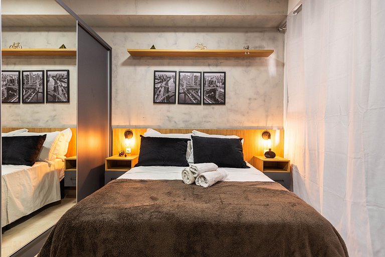 Modern 1-Bedroom Condo Close to Ibirapuera Park