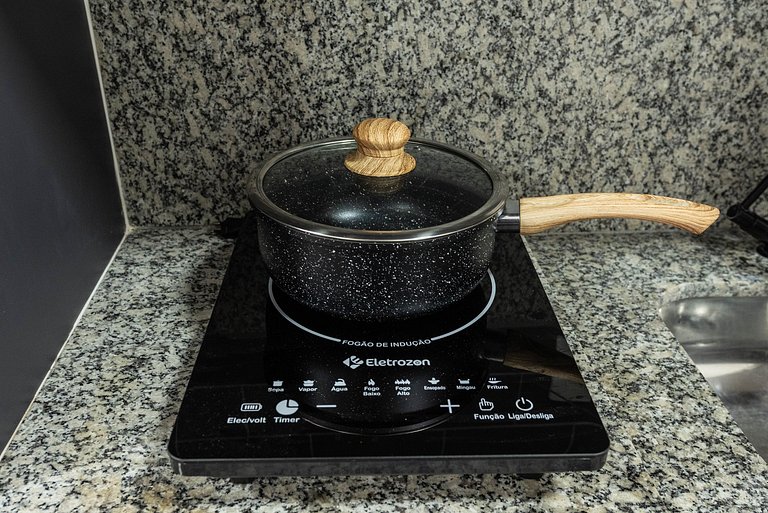 Estúdio Novinho Próx. ao Metrô e Ibirapuera