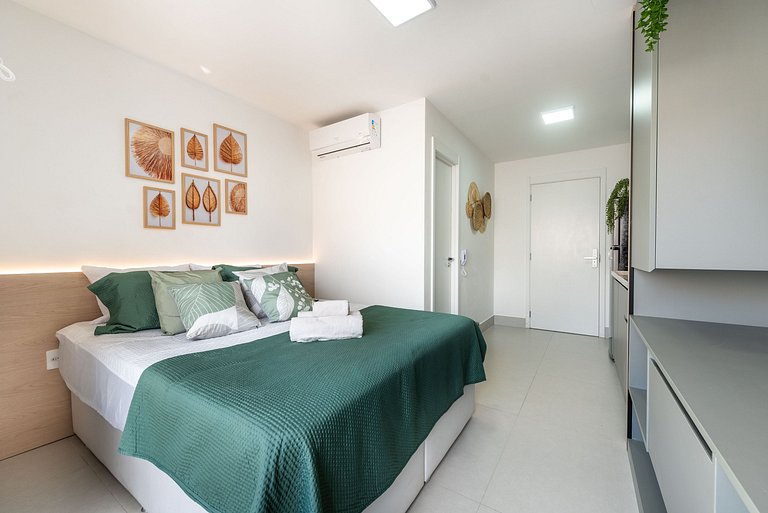 Studio porteira fechada a 50m do metrô: pronto para morar ou