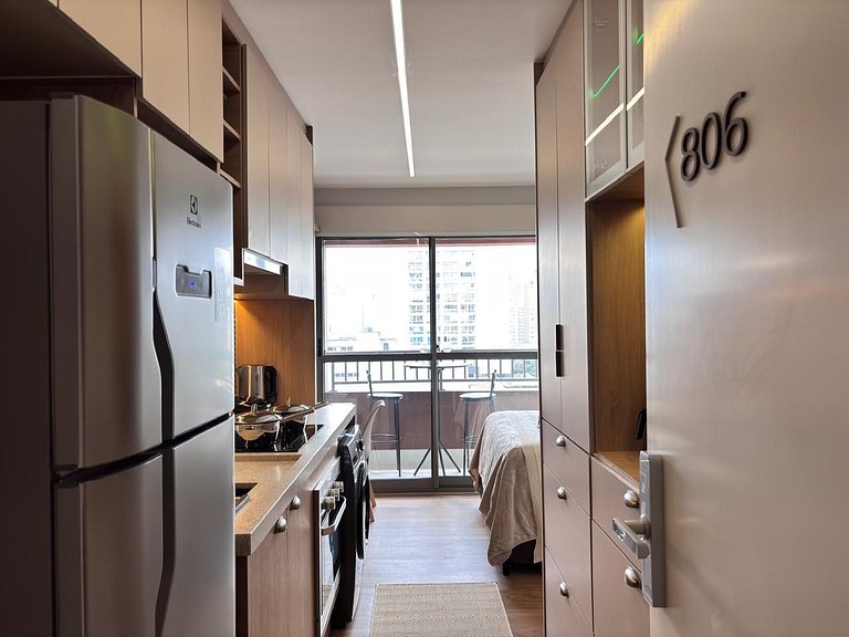 Brand New Studio Excellent Location