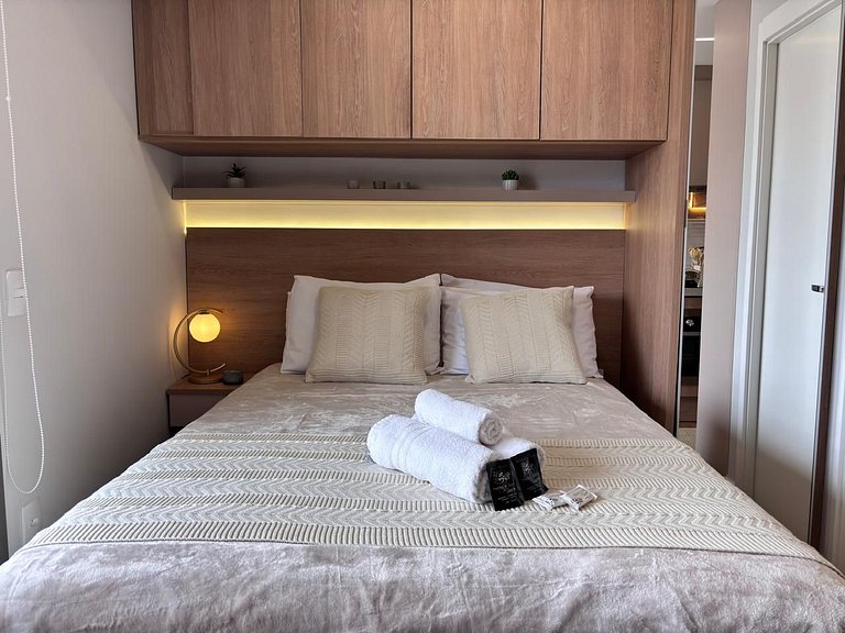 Studio Completo, Prox. Metrô Ana Rosa!