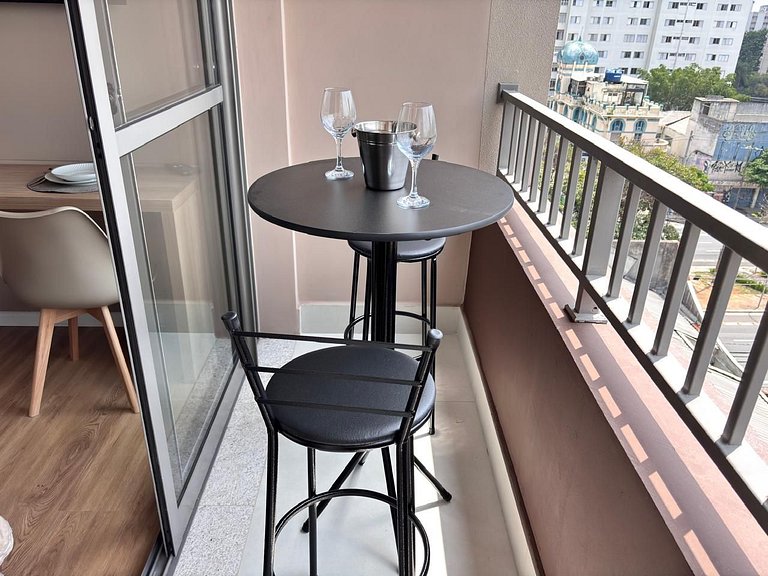 Brand New Studio Excellent Location