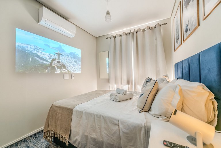 Ap Novinho c/ Varanda Garden e Telão - Aceita Pet