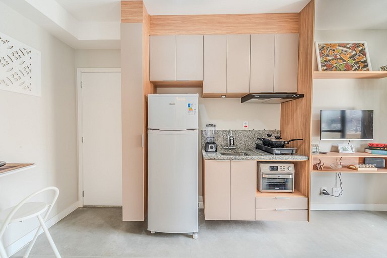 Ap Novinho c/ Varanda Garden e Telão - Aceita Pet