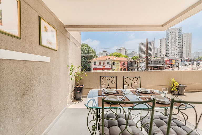 Ap Novinho c/ Varanda Garden e Telão - Aceita Pet