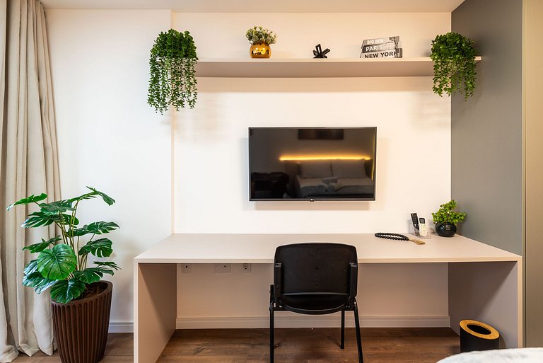 Brand New Studio Excellent Location