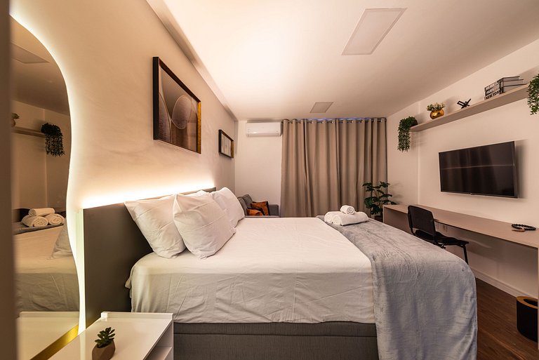 Prox. Metrô Ana Rosa! Studio Completo c/ Sofá-Cama