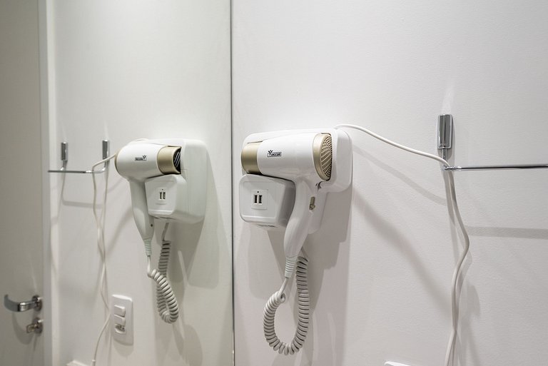 Prox. Metrô Ana Rosa! Studio Completo c/ Sofá-Cama