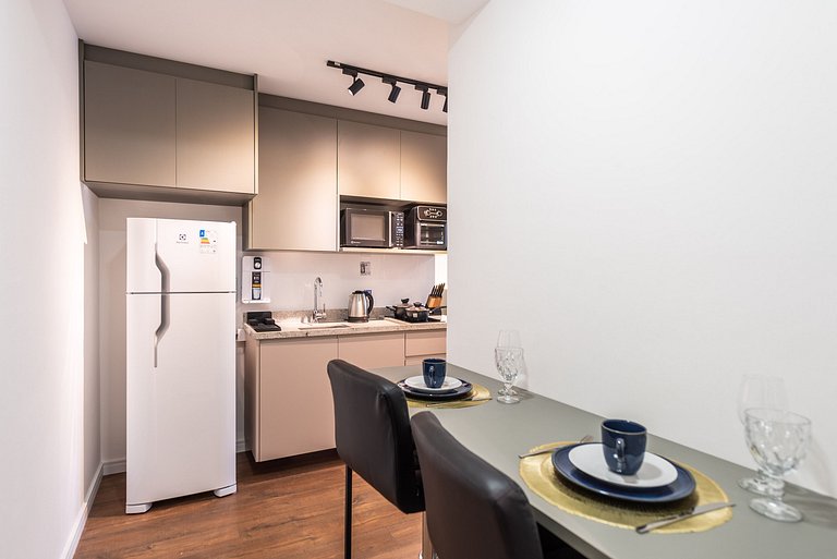 Brand New Studio Excellent Location