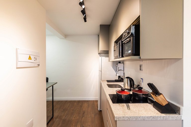 Brand New Studio Excellent Location