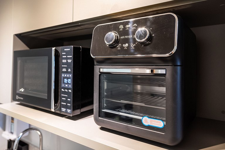 Prox. Metrô Ana Rosa! Studio Completo c/ Sofá-Cama