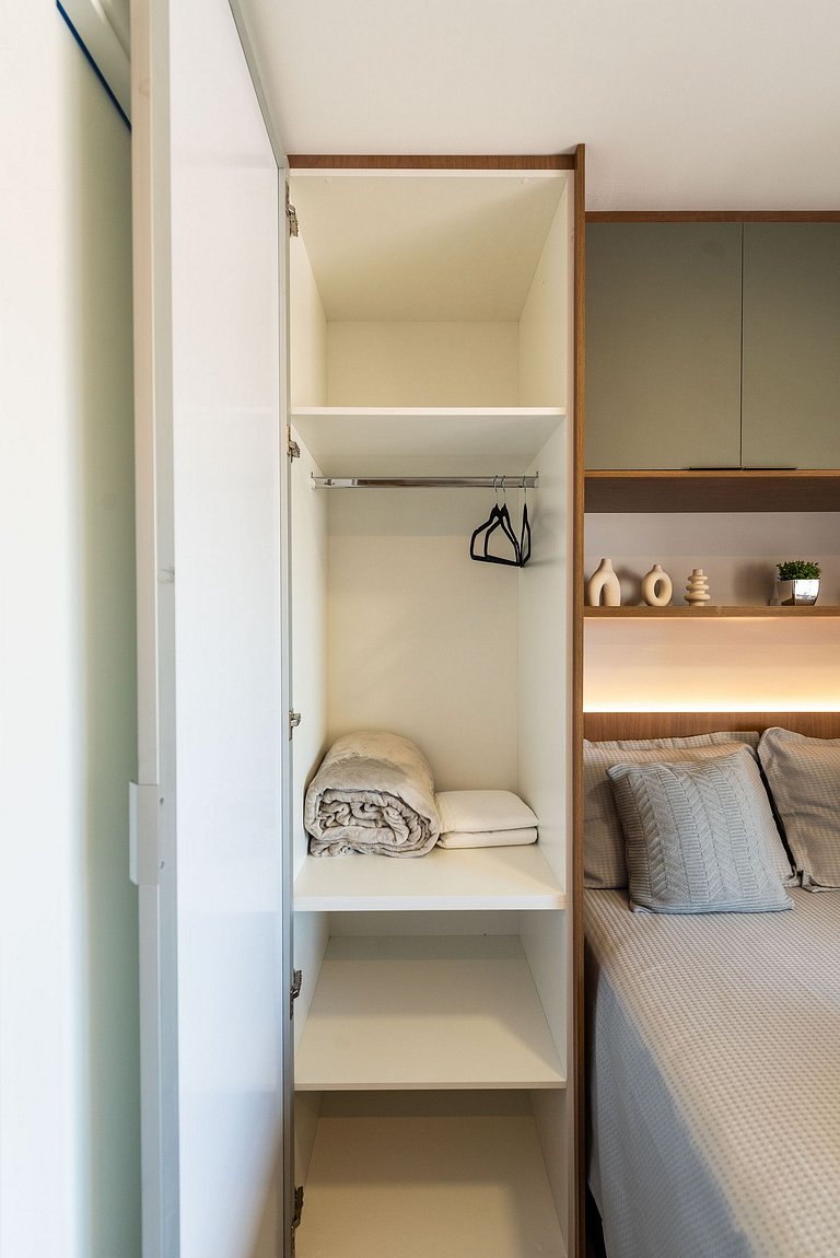 Brand New Studio Excellent Location