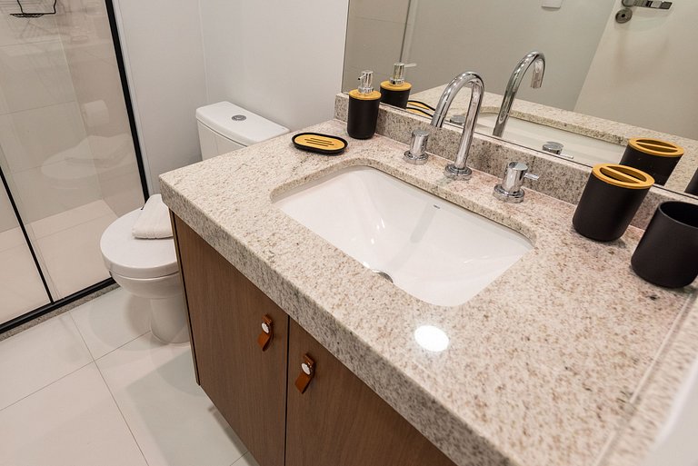 Brand New Studio Excellent Location