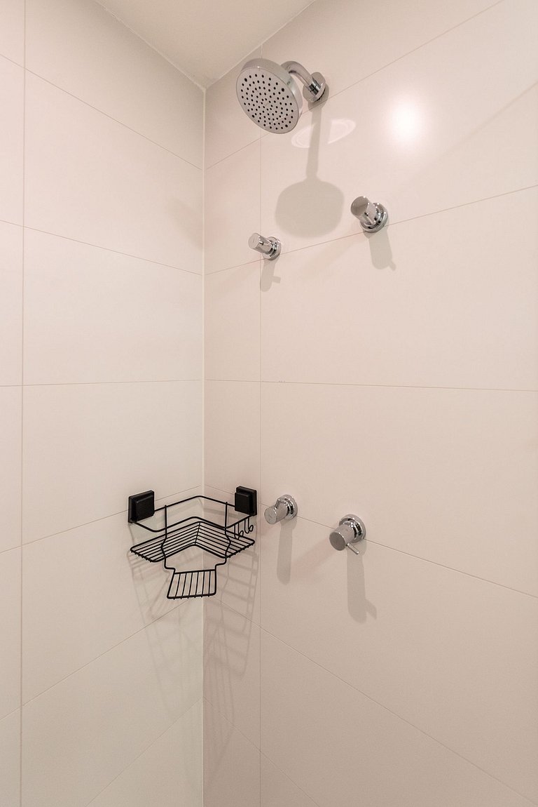 Brand New Studio Excellent Location