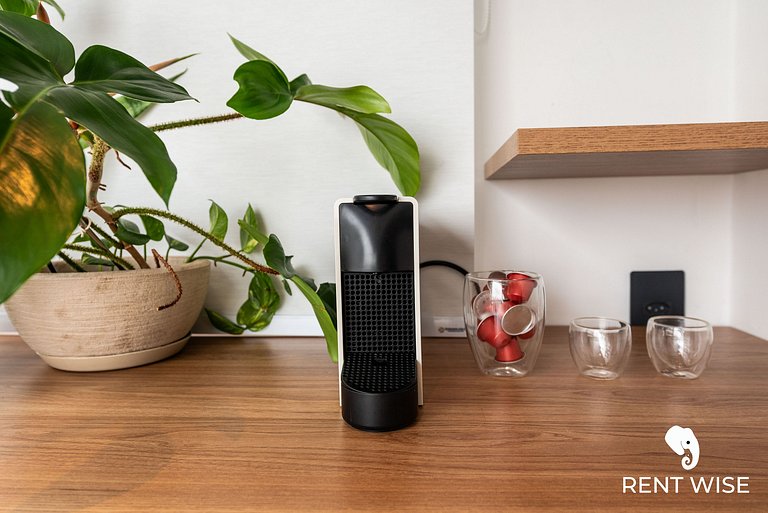 Ap Novinho c/ Sofá-cama Prox. ao Metrô