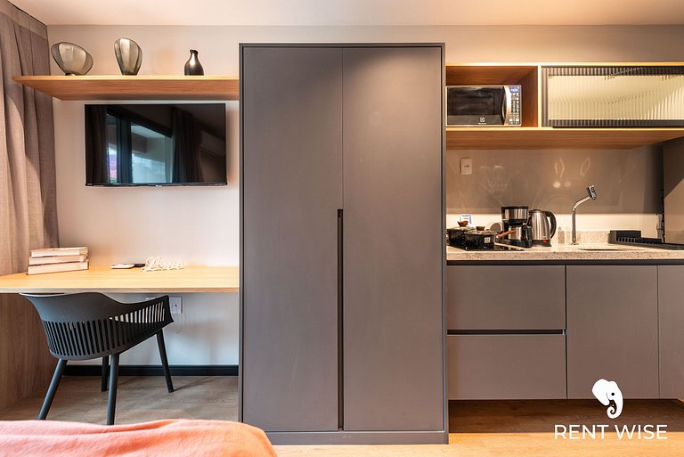 Studio Completo, Prox. do Metrô Ana Rosa!