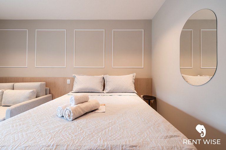 Studio Completo c/ Sofá-Cama e Prox. do Metrô!