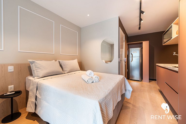 Studio Completo c/ Sofá-Cama e Prox. do Metrô!