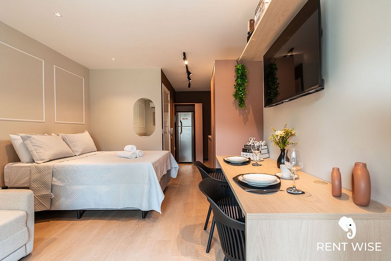 Studio Completo c/ Sofá-Cama e Prox. do Metrô!