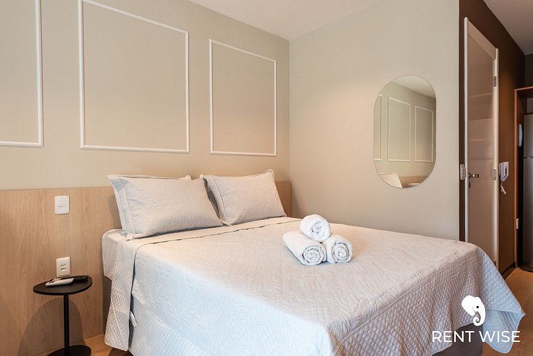 Studio Completo c/ Sofá-Cama e Prox. do Metrô!