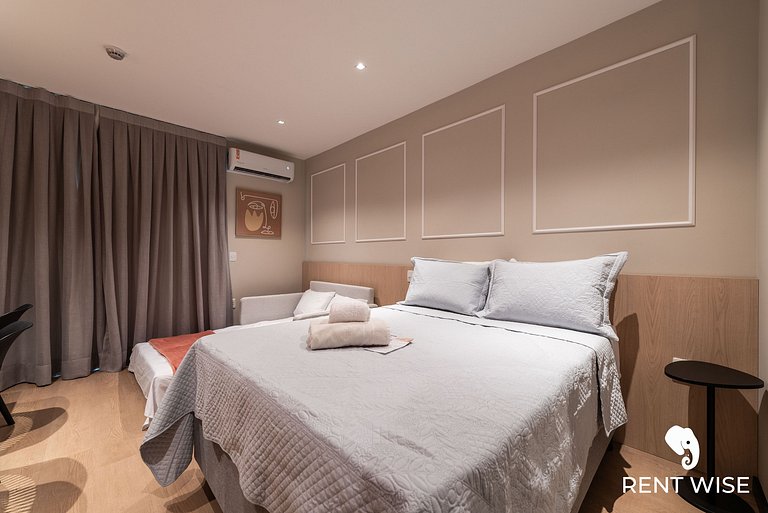 Studio Completo c/ Sofá-Cama e Prox. do Metrô!