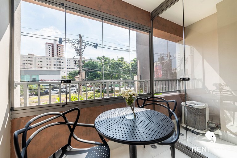 Studio Completo c/ Sofá-Cama e Prox. do Metrô!