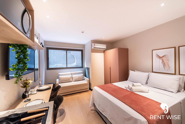 Studio Completo c/ Sofá-Cama e Prox. do Metrô!