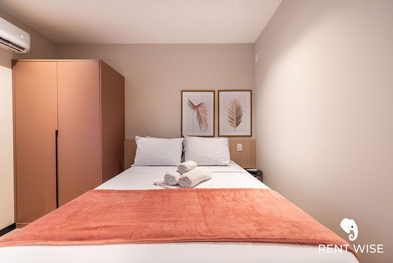 Studio Completo c/ Sofá-Cama e Prox. do Metrô!