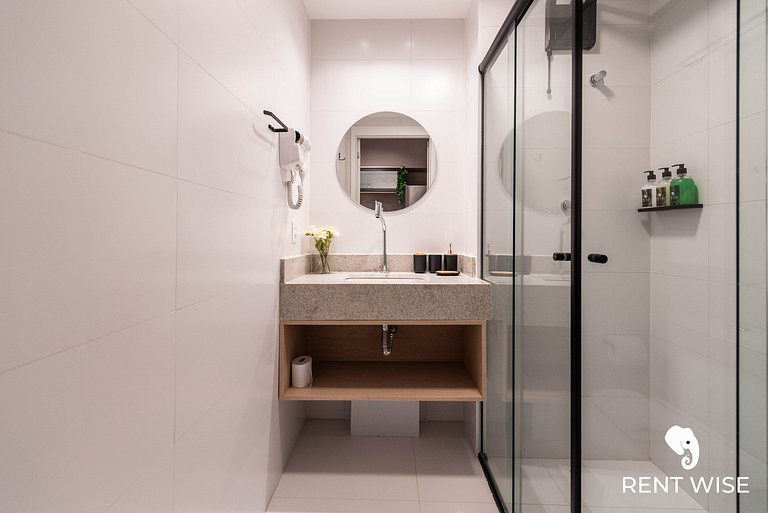 Studio Completo c/ Sofá-Cama e Prox. do Metrô!