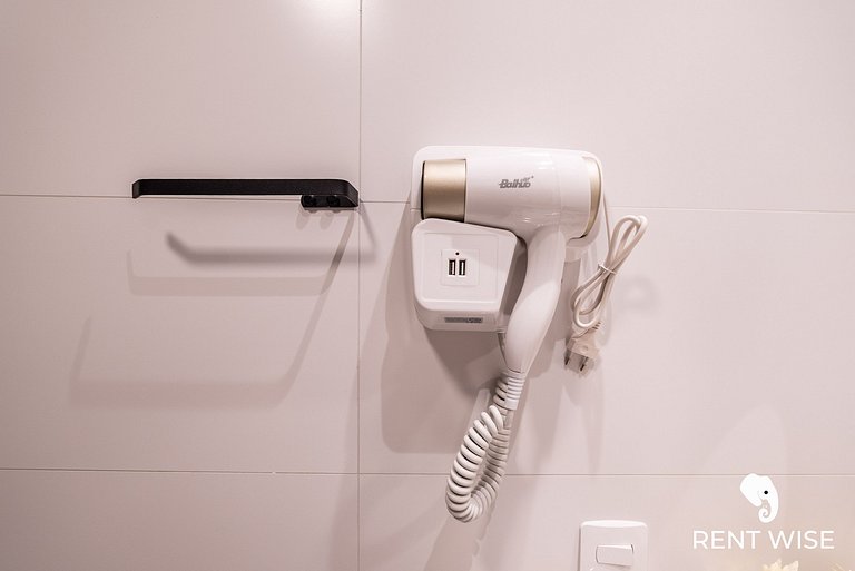 Studio Completo c/ Sofá-Cama e Prox. do Metrô!