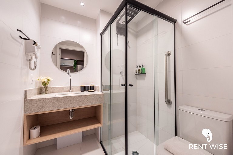 Studio Completo c/ Sofá-Cama e Prox. do Metrô!