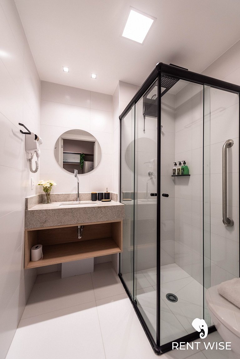 Studio Completo c/ Sofá-Cama e Prox. do Metrô!