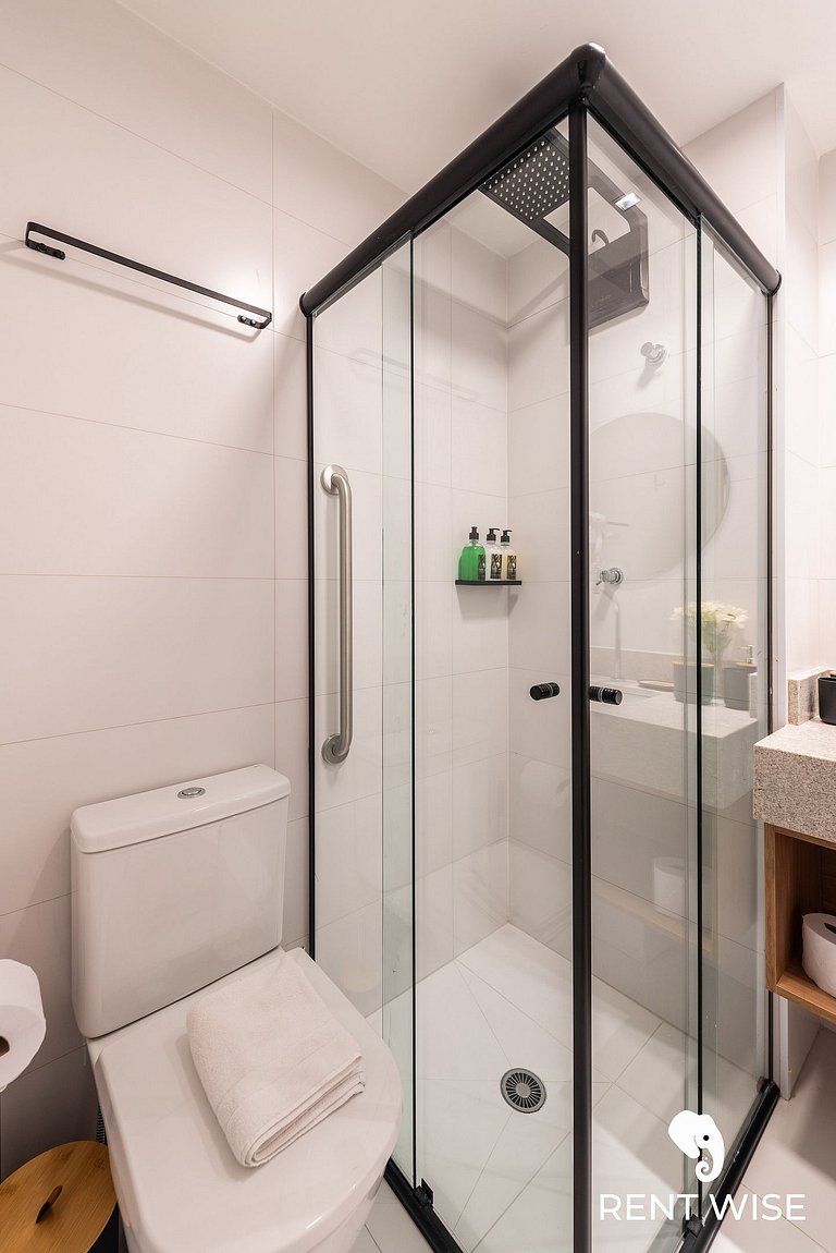 Studio Completo c/ Sofá-Cama e Prox. do Metrô!