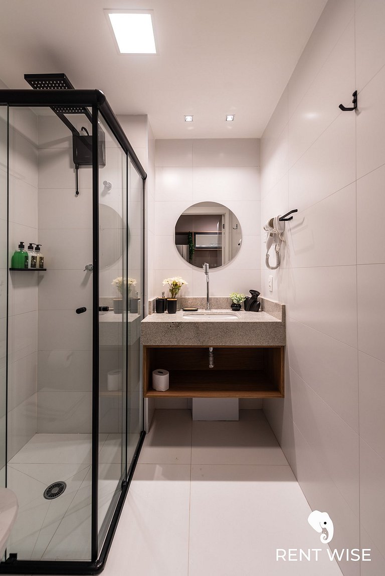 Studio Completo c/ Sofá-Cama e Prox. do Metrô!