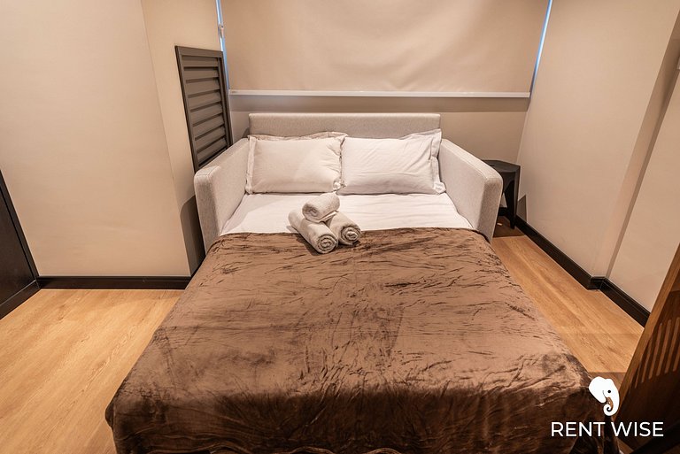 Studio Completo c/ Sofá-Cama e Prox. do Metrô!