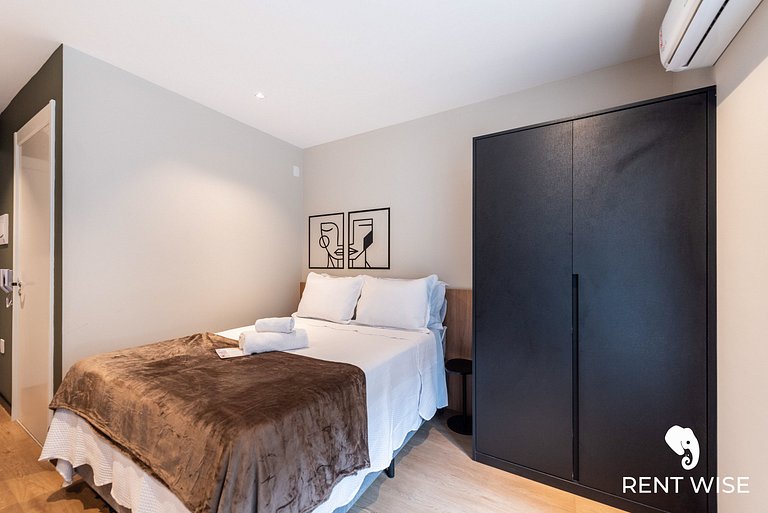 Studio Completo c/ Sofá-Cama e Prox. do Metrô!