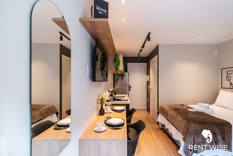 Studio Completo c/ Sofá-Cama e Prox. do Metrô!