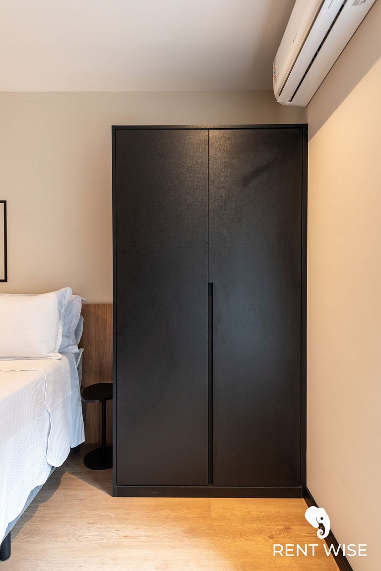 Studio Completo c/ Sofá-Cama e Prox. do Metrô!