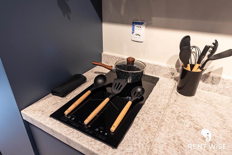 Studio Completo, Prox. do Metrô Ana Rosa!