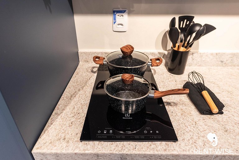 Studio Completo, Prox. do Metrô Ana Rosa!