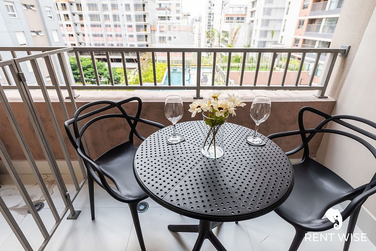 Studio Completo, Prox. do Metrô Ana Rosa!